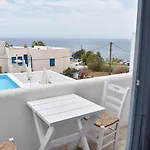 Zacharakis Aparthotel 4*