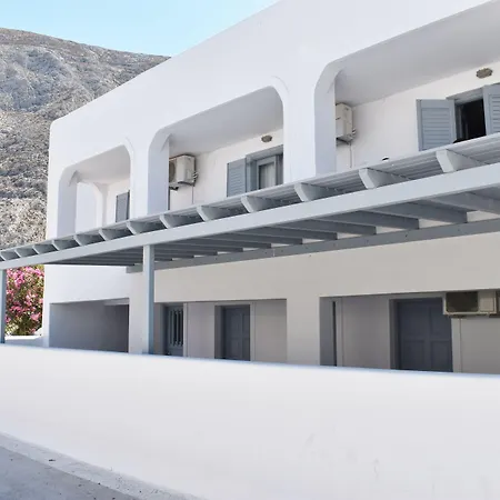 Zacharakis 4* Kamari (Santorini)