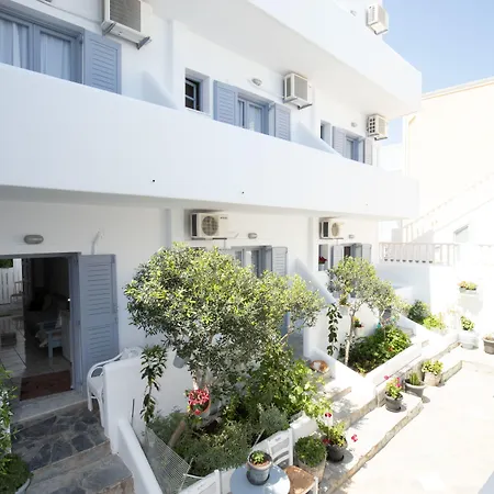 Zacharakis Aparthotel Kamari (Santorini)