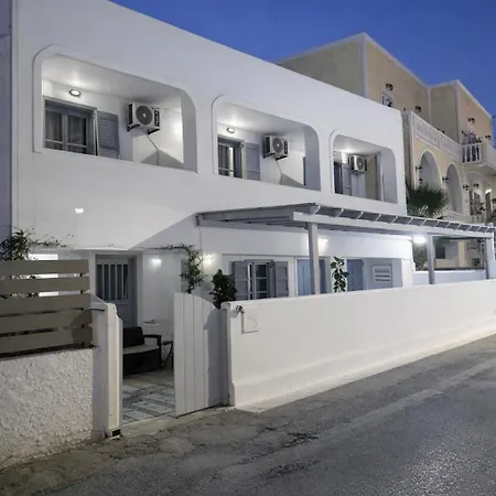 Zacharakis Aparthotel Kamari (Santorini)