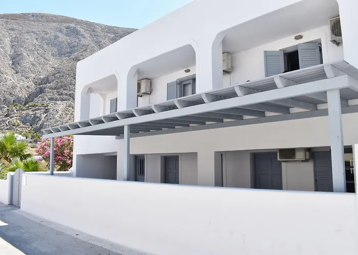 Zacharakis 4* Kamari (Santorini)