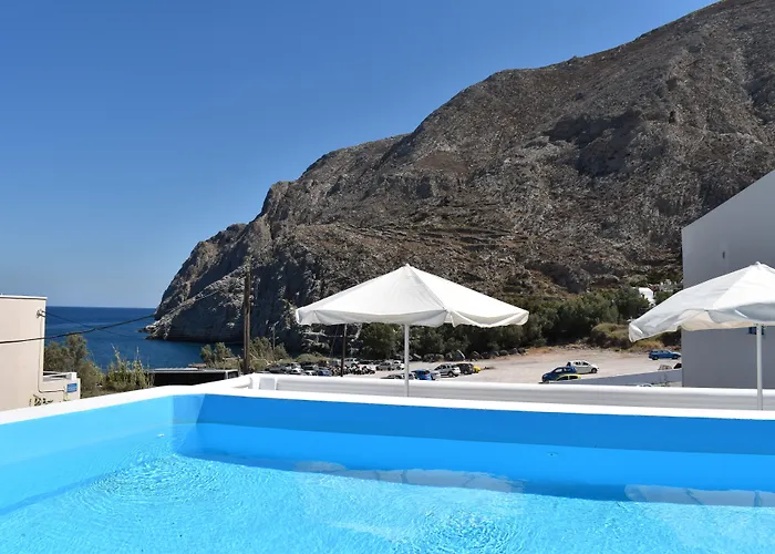 Zacharakis Kamari (Santorini)