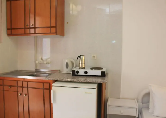 Zacharakis Hotel apartamentowy Kamári