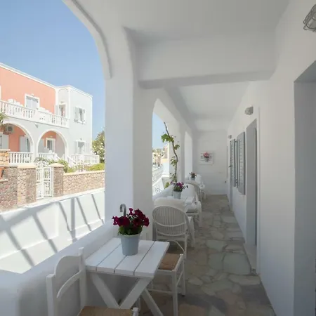Zacharakis Aparthotel 4*